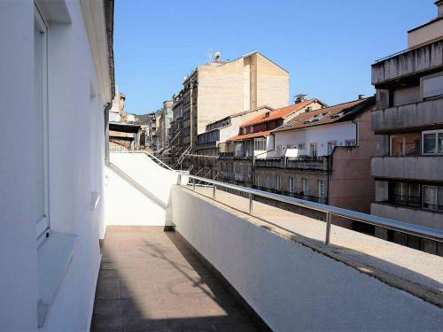 Inviting Apartment In Ourense With Private Terrace