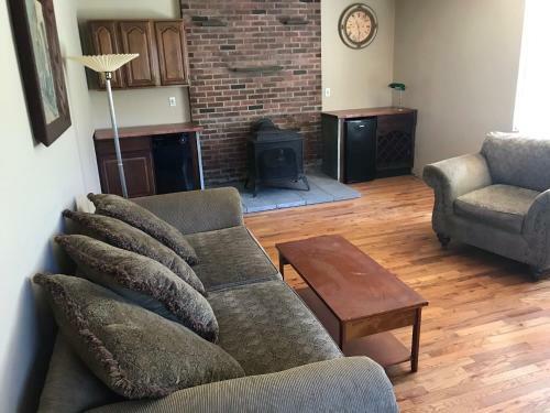Private Apartment Great For Business Traveler