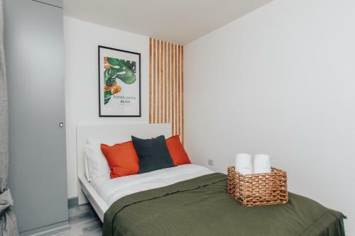Apartamento Modern 3bd House W/2wcs +15mins Train 2 Bham &wolv