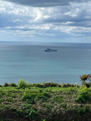 Whitsand Bay Chalet