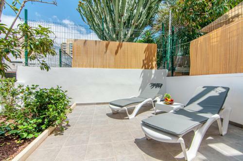 Central 2 Bedroom Apartment Playa De Las Americas