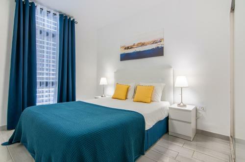 Central 2 Bedroom Apartment Playa De Las Americas