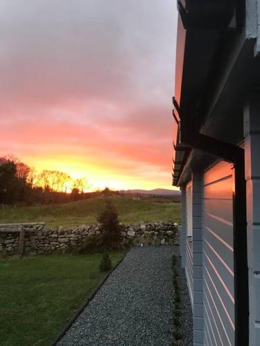 Countryside 2 Bedroom Log Cabin,spectacular Views.