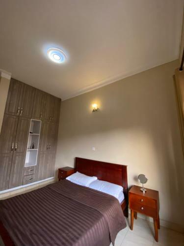 Modern Apartment In Kampala With Free Wi-fi