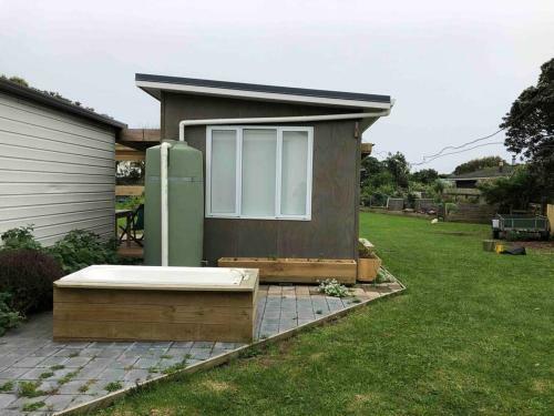 Apartamento @taradise-opunake - Eco-friendly Coastal Hideaway