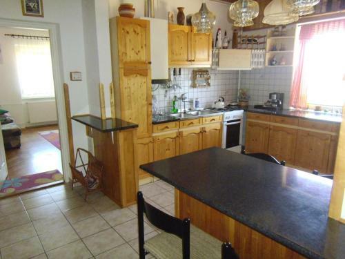 Apartamento Zsuzsanna Vend�gh�z