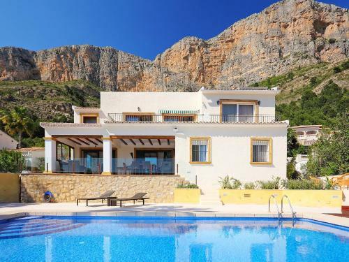 Holiday Home Centauro J�vea