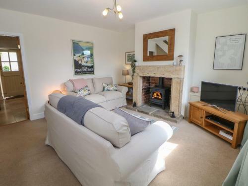 4 Alma Road
