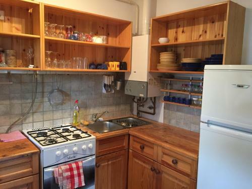 Hal�sz Vend�gh�z Tiszak�cske