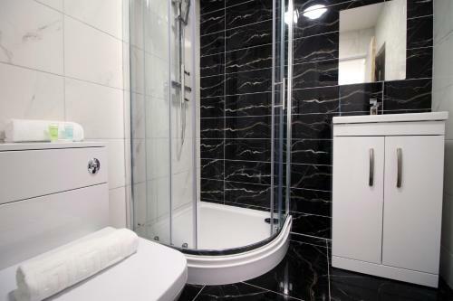 T? Suites 3 - New Aparthotel In Cardiff
