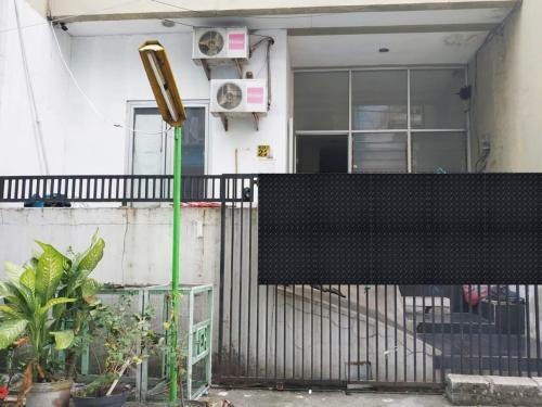Hotel Oyo 91165 Undaan Residence