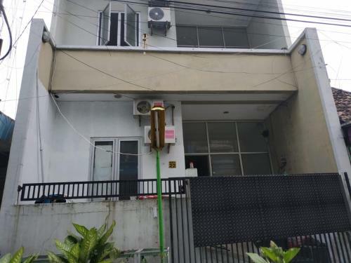 Hotel Oyo 91165 Undaan Residence