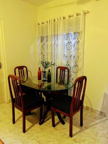 Apartamento Artistic 2bhk In The Downtown Close To Everything