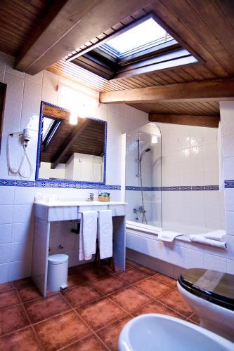 Pousadas De Compostela Hotel San Clemente
