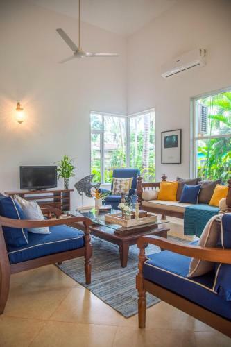 Villa Frangipani On The River