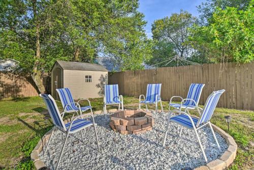 Clearwater Seaside Bungalow Patio And Grill!