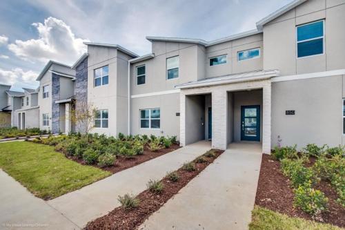Family Fun At Champions Gate Townhouse