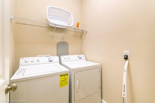 Sun Sational 5 Bedroom Solterra Luxury Villa Villa