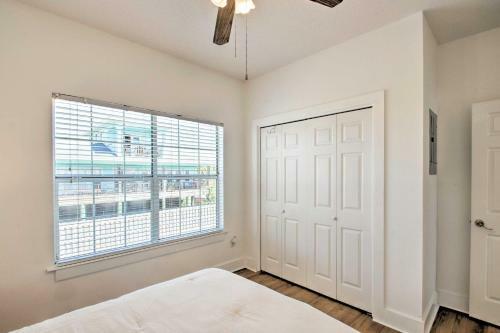 Pensacola Beach Home 1 Block To Beach Access