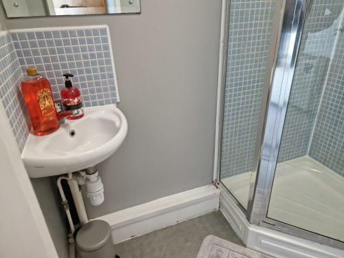 City View 2-bed Apartment In Manchester