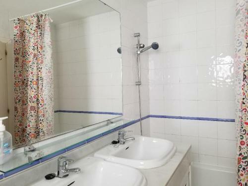 Spaciously Cosy Apartment 5b Close To Beach