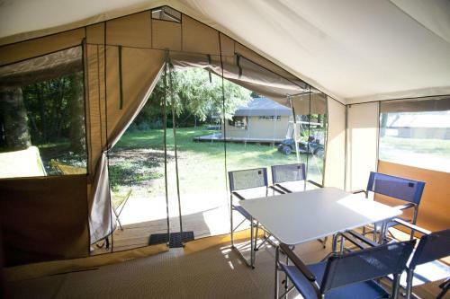 Camping Les Routes De Provence