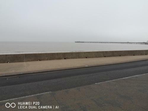 Lovely 2-bed Apartment In Walton On The Naze