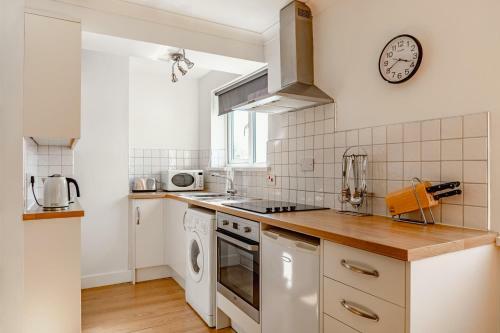 2022 Refurb 2 Bed Apartment Bowness On Windermere