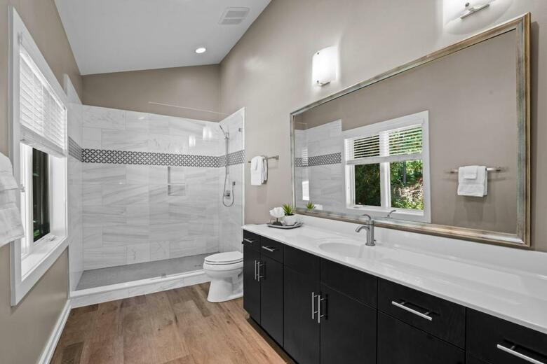 Lake Norman Getaway By Stay Lake Norman