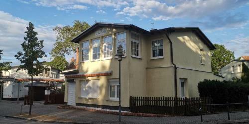 Apartamento Ostseebad-zinnowitz-wohlige-ferienwohnung-abendmond