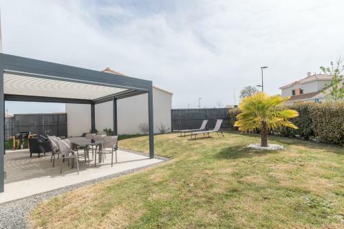 Maison Neuve Avec Terrasse Et Pergola - Pornic