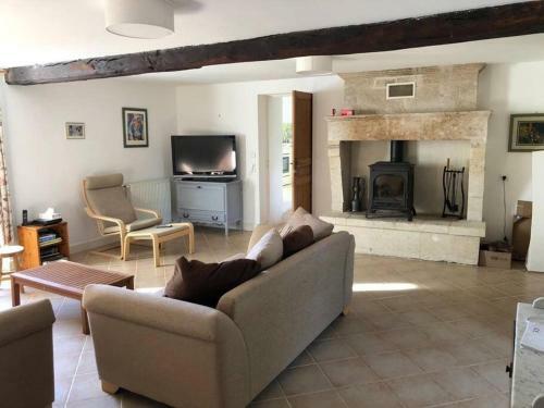 Grande Maison Enti�re Class�e 3 * Avec Piscine