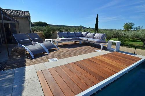 Beautiful House With Garden- Pool- Terrace-wifi