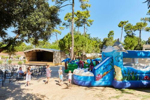 Superbe Mobile-home 8 Personnes - Camping 4*