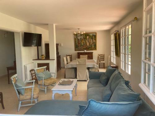 Belle Villa Proven�ale Avec Piscine Class�e 4 �toiles