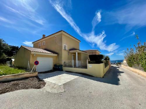 Villa Le Cros Yourhosthelper