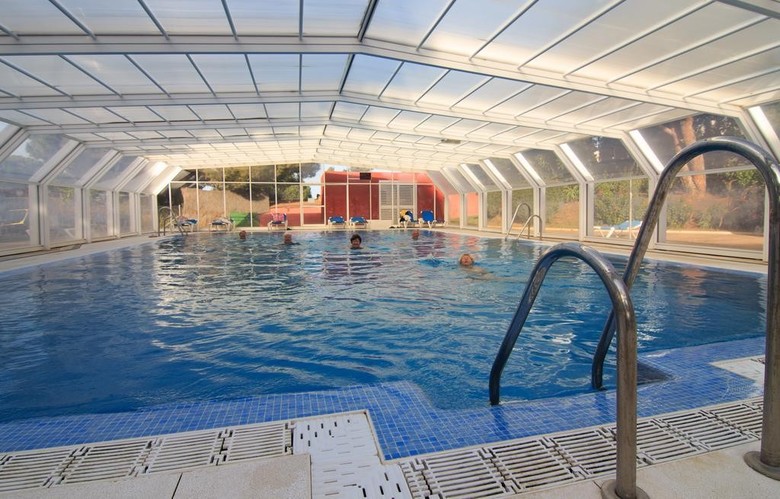Complejo Tur�stico Cabopino