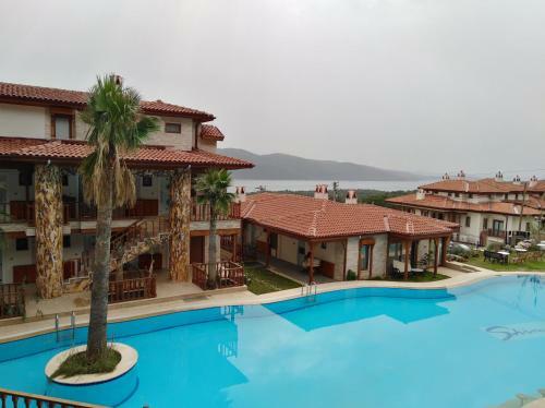 Shimal Residence Hotel