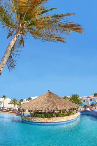 Costa Caribe Beach Hotel & Resort