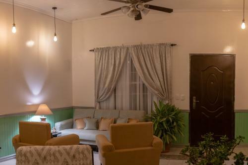 Bed & Breakfast Alice Y Juancito Boutique Hotel