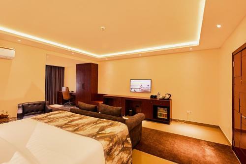 The Yacht Hotel Sea Front Lekki Phase 1