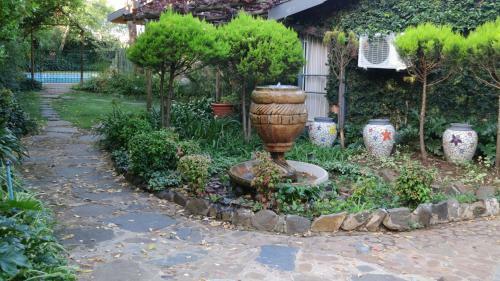 Hostal Dias Guest House