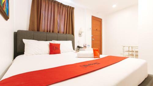 Hotel Reddoorz Plus @ Costa Roca Balamban