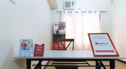 Hotel Reddoorz Plus @ Costa Roca Balamban