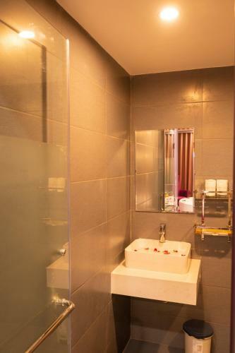 Lavie Hotel