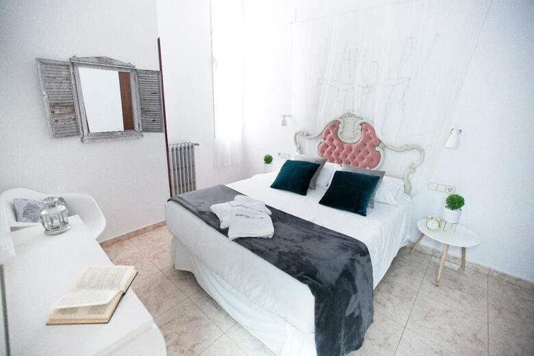 Hostal Vazquez De Mella