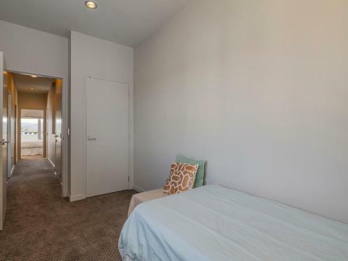 Sunset Retreat - Matarangi Holiday Home