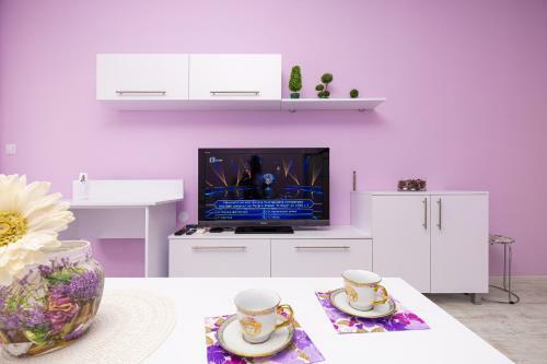 The Purple 1bd Apartment In Plovdiv