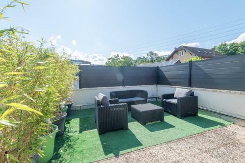 Apartment For 4 People 5 Minutes From Annecy