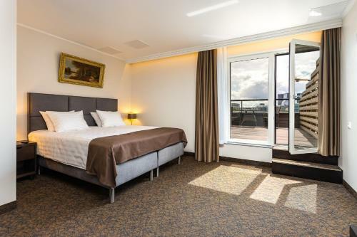 Adoryal Hotell